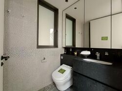 10 Evelyn (D11), Apartment #516940471